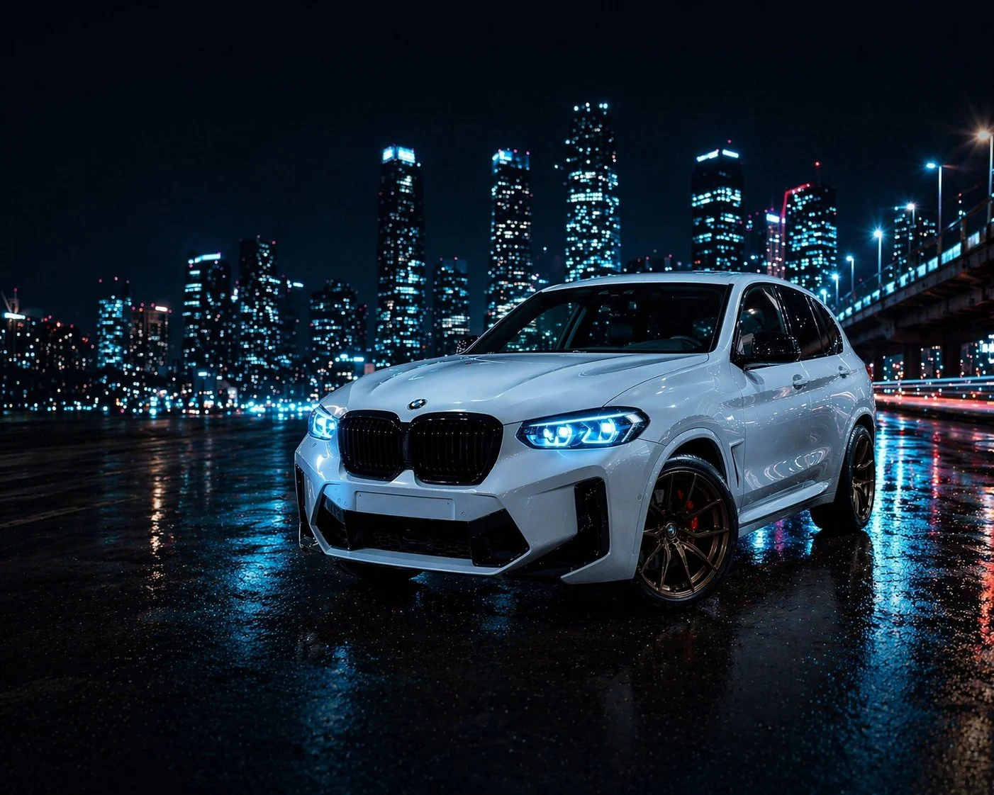 BMW X4 M в нічному місті — Automarket