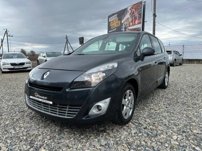 Renault Scenic 2009рік