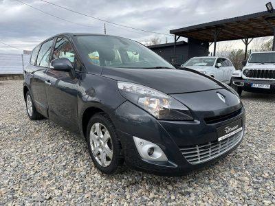 Renault Scenic 2009рік