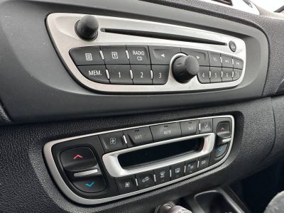 Renault Scenic 2009рік