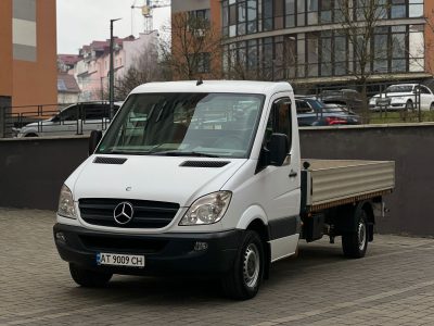 Mercedes-Benz Sprinter 2012рік
