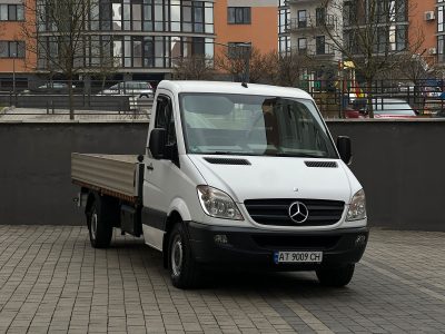 Mercedes-Benz Sprinter 2012рік