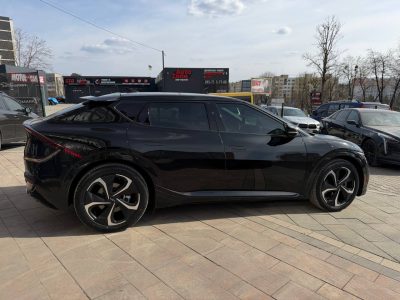 Kia EV6 2022рік