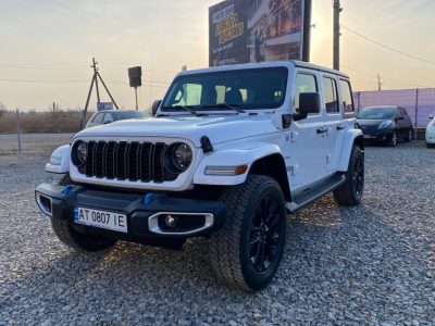 Jeep Wrangler Sahara 2022рік