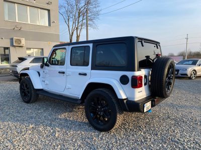 Jeep Wrangler Sahara 2022рік
