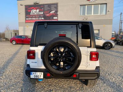 Jeep Wrangler Sahara 2022рік