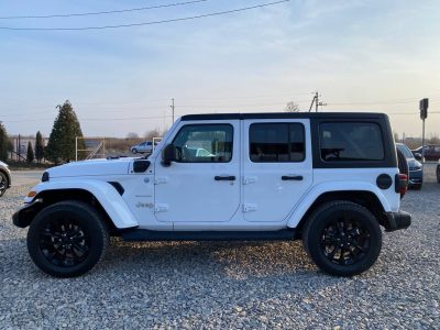 Jeep Wrangler Sahara 2022рік