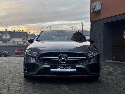 Mercedes-Benz  2020рік