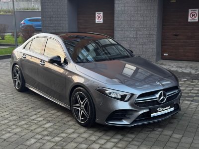 Mercedes-Benz  2020рік