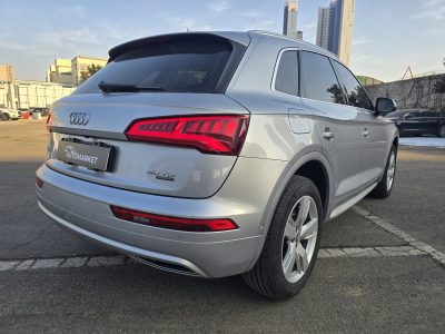 Audi Q5 2020рік 2.0 Дизель Автомат