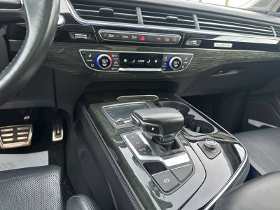 Audi Q7 2017рік 3.0 Бензин Автомат