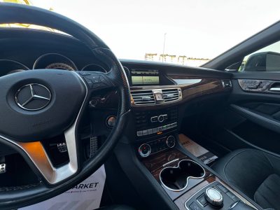 Mercedes-Benz 2014рік