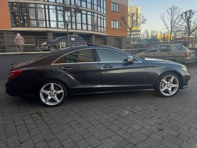 Mercedes-Benz 2014рік