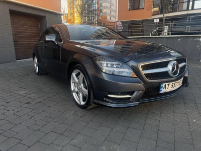 Mercedes-Benz 2014рік