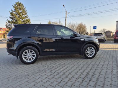 Land Rover Discovery 2015рік