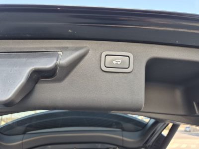 Land Rover Discovery 2015рік