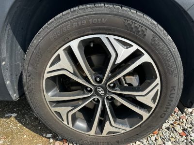 Автомобіль Hyundai Santa Fe 2.0 Дизель Автомат 2018рік пробіг 68000