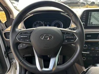 Автомобіль Hyundai Santa Fe 2.0 Дизель Автомат 2018рік пробіг 68000