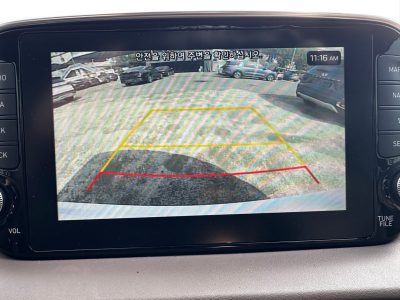 Автомобіль Hyundai Santa Fe 2.0 Дизель Автомат 2018рік пробіг 68000