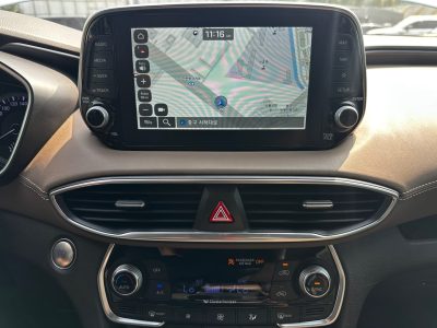 Автомобіль Hyundai Santa Fe 2.0 Дизель Автомат 2018рік пробіг 68000