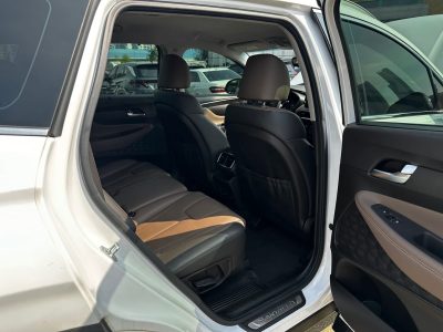 Автомобіль Hyundai Santa Fe 2.0 Дизель Автомат 2018рік пробіг 68000