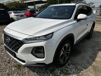 Автомобіль Hyundai Santa Fe 2.0 Дизель Автомат 2018рік пробіг 68000