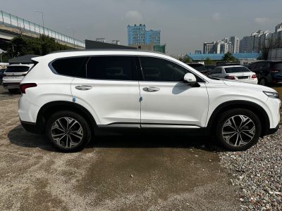 Автомобіль Hyundai Santa Fe 2.0 Дизель Автомат 2018рік пробіг 68000