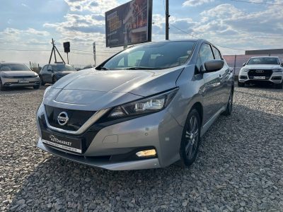 Nissan Leaf 2018рік