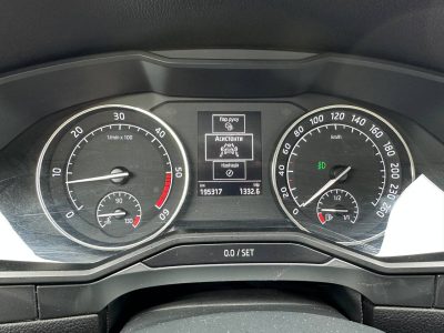 Skoda SuperB 2016рік 1.6 Дизель Ручна / Механіка