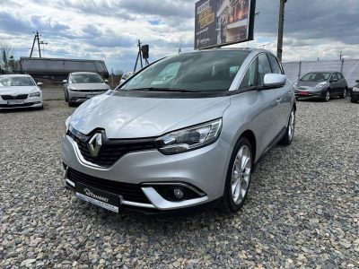 Renault Scenic 2017рік