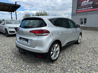 Renault Scenic 2017рік
