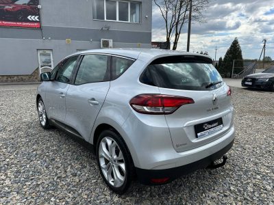 Renault Scenic 2017рік
