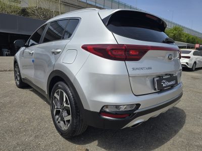 Автомобіль Kia Sportage 2.0 Дизель Автомат 2019рік пробіг 160000