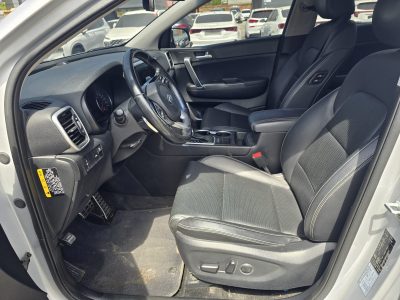 Автомобіль Kia Sportage 2.0 Дизель Автомат 2019рік пробіг 160000