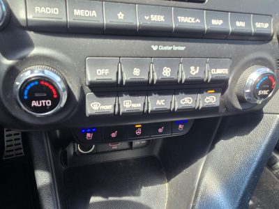 Автомобіль Kia Sportage 2.0 Дизель Автомат 2019рік пробіг 160000