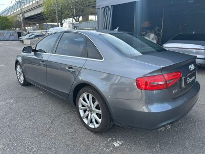 Audi A4 2015рік 2.0 Дизель Автомат