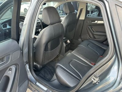 Audi A4 2015рік 2.0 Дизель Автомат