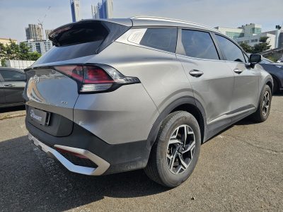 Автомобіль Kia Sportage 2.0 Дизель Автомат 2023рік пробіг 118тис.км