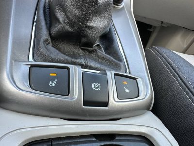 Chevrolet Captiva 2013рік 2.2 Дизель Ручна / Механіка