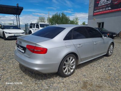 Audi A4 2013рік 2.0 Бензин Автомат