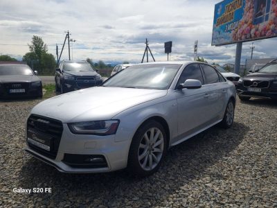 Audi A4 2013рік 2.0 Бензин Автомат