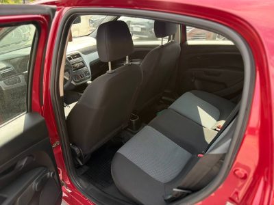FIAT GRANDE PUNTO 2010рік 1.4 Бензин Варіатор
