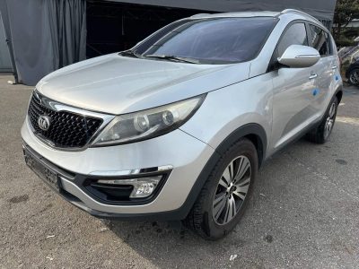 Автомобіль Kia Sportage 2.0 Дизель Автомат 2013рік пробіг 97000
