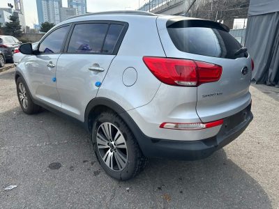 Автомобіль Kia Sportage 2.0 Дизель Автомат 2013рік пробіг 97000