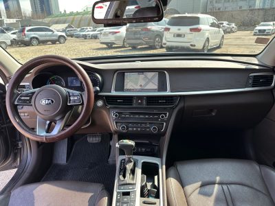 Автомобіль Kia K5 2.0 Гібрид Автомат 2018рік пробіг 83тис.км