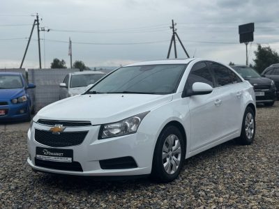 Chevrolet Cruze 2014рік 1.4 Бензин Ручна / Механіка