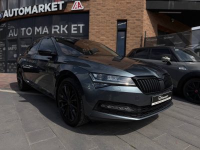 Skoda SuperB 2021рік 2.0 Бензин Автомат