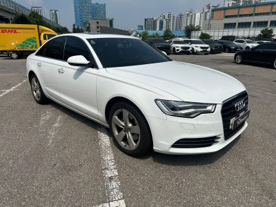 Автомобіль Audi A6 2.0 Дизель Автомат 2015рік пробіг 181188