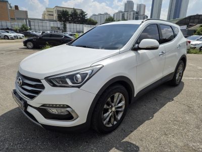 Автомобіль Hyundai Santa Fe 2.0 Дизель Автомат 2015рік пробіг 198000