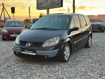 Renault MEGANE SCENIC 2004рік 1.9 Дизель Ручна / Механіка